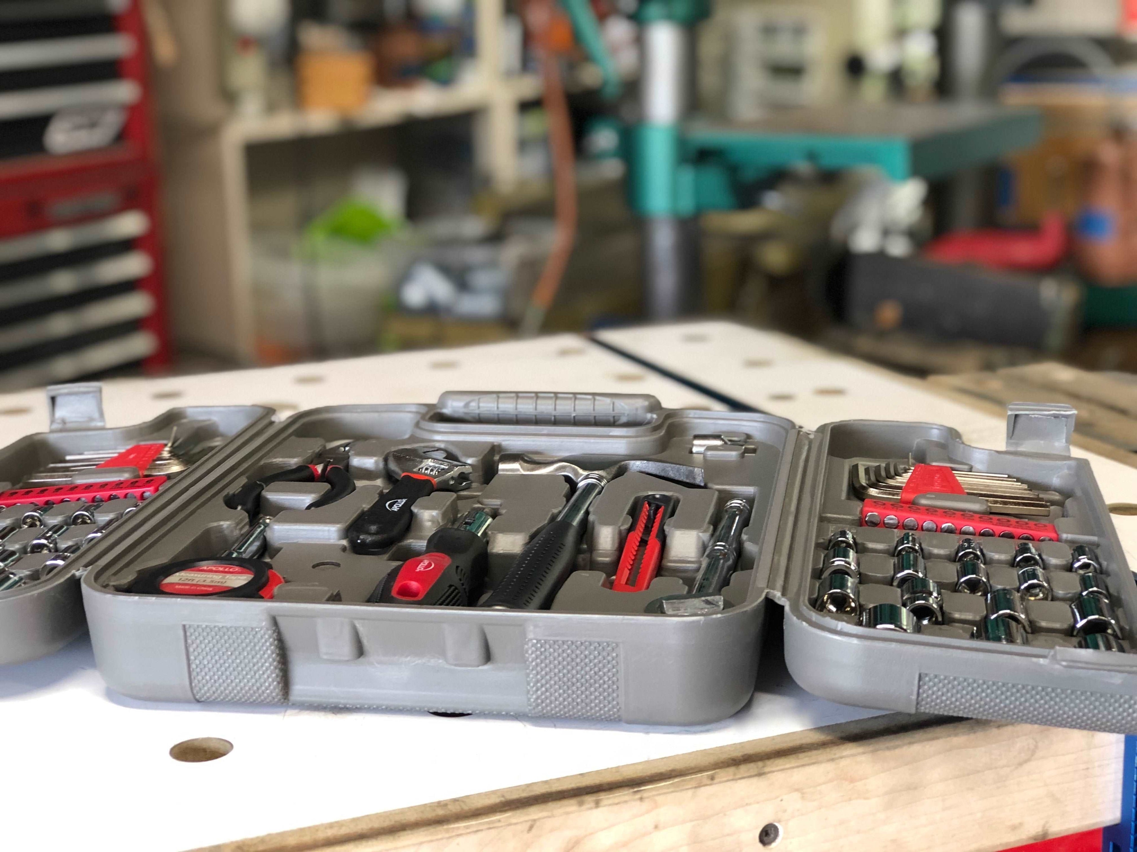 79 Stück Multi-Purpose Werkzeugset - DT9411