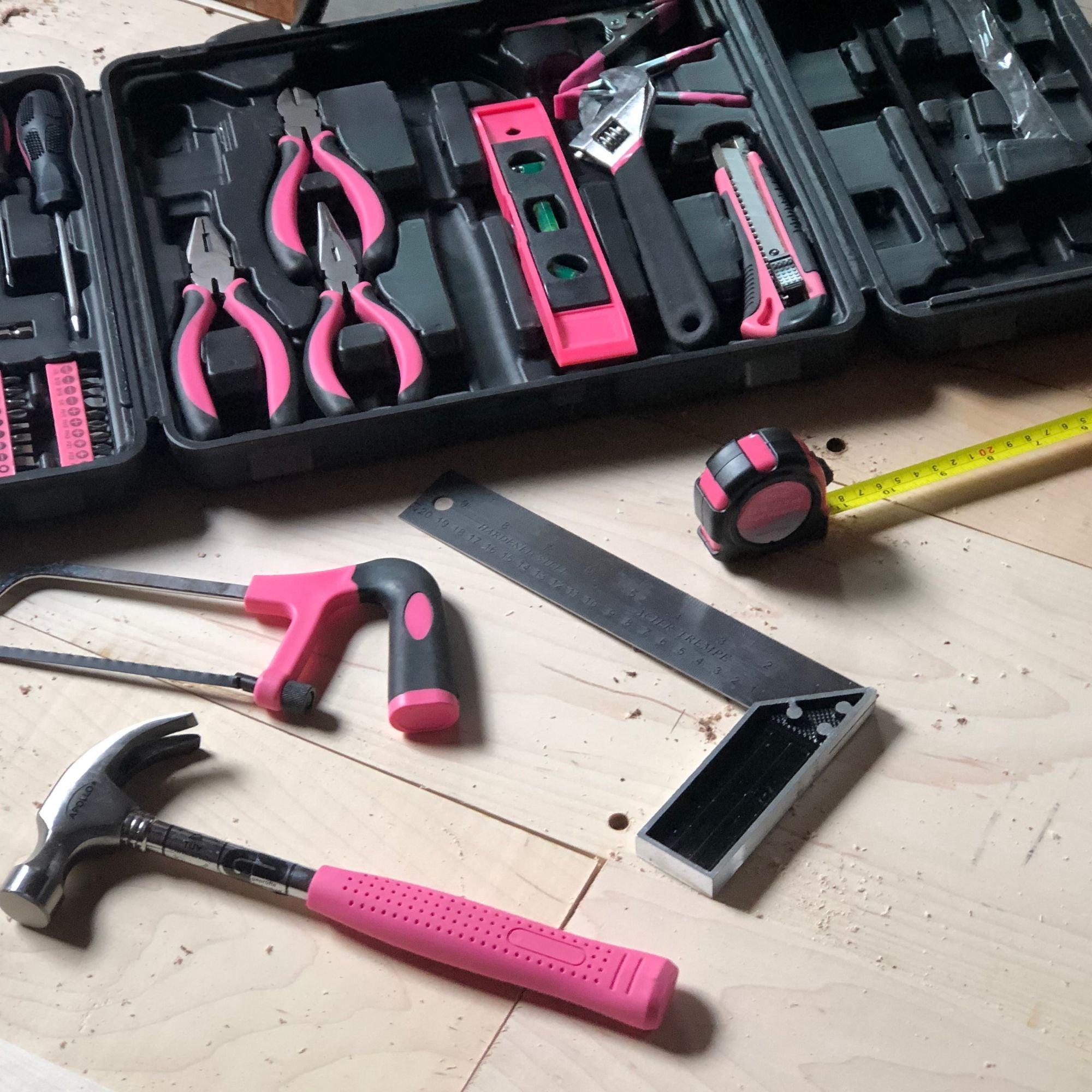 71 Stück Haushalts-Tool-Kit Rosa - DT0204P