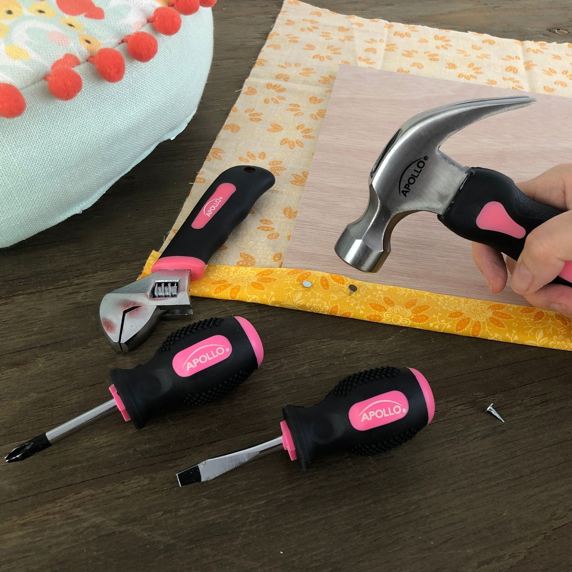 Vier Stück Stubby-Werkzeugsatz - Rosa- DT0240P