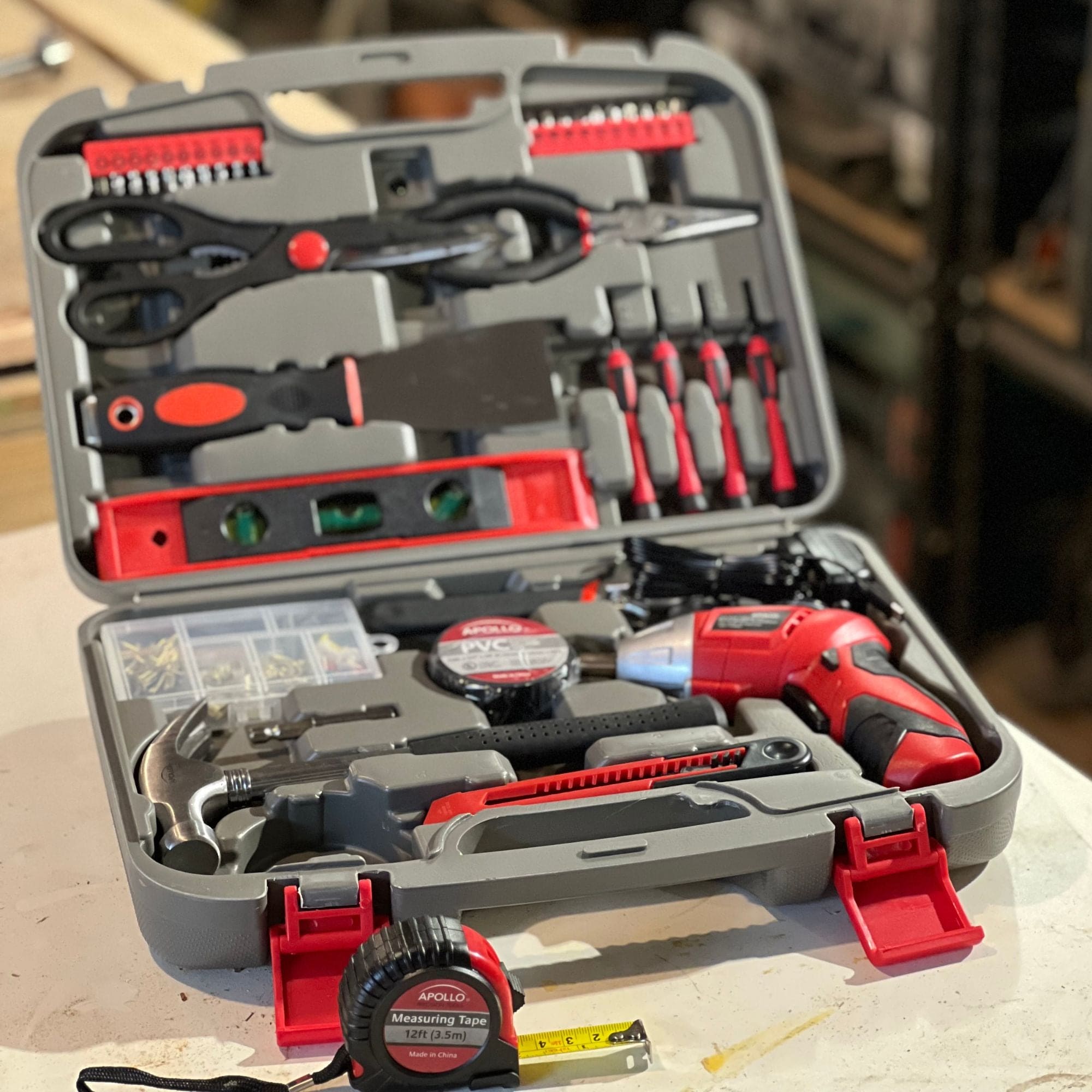 135 Stück Haushaltswerkzeug mit Schwenk-Dual-Winkel 3,6 Volt Lithium-Ionen-Kabellos-Schraubendreher - DT0773