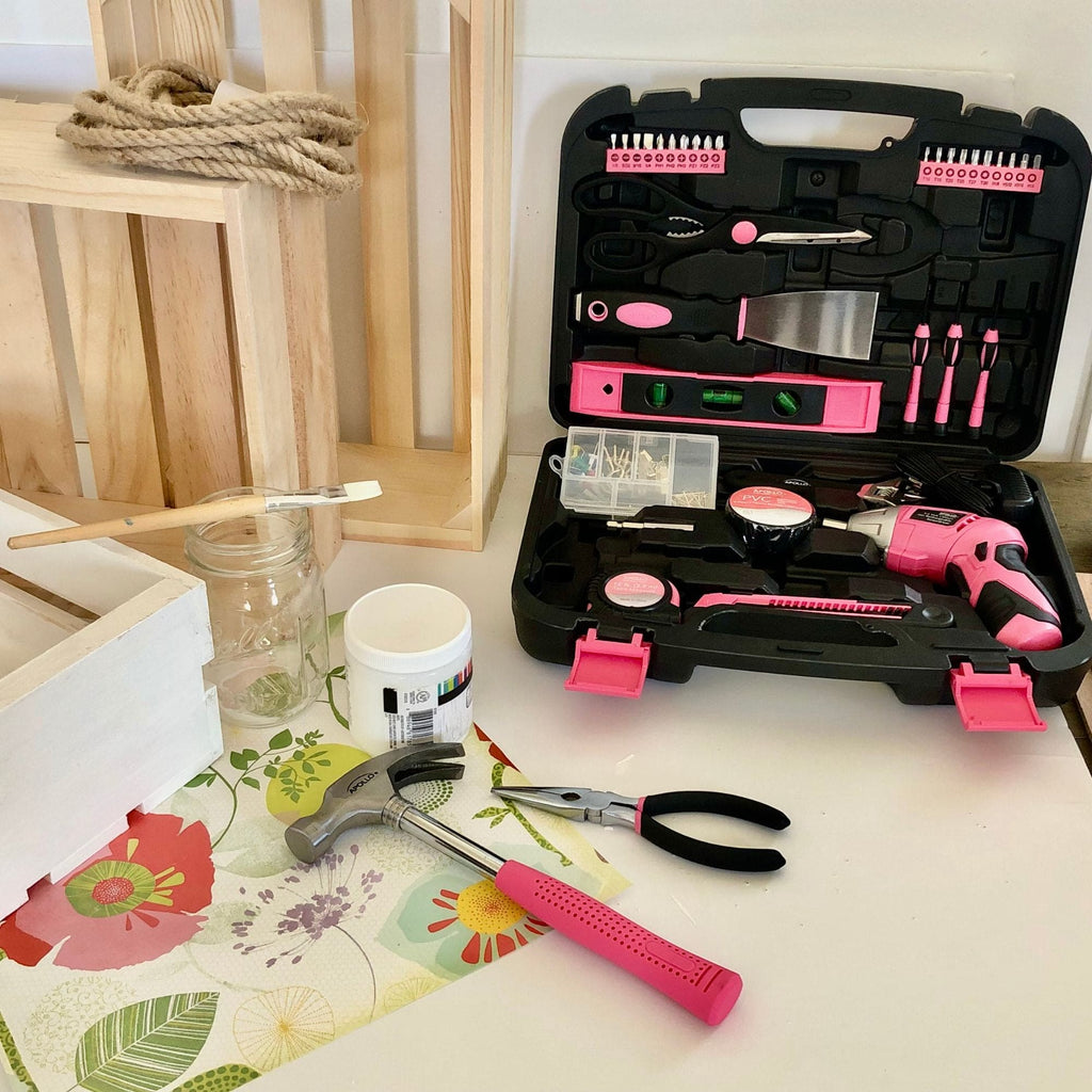 135 Stück Haushaltswerkzeug-Kit Rosa mit Schwenken Dual-Angle 3,6 Volt Lithium-Ionen-Kabellos Schraubendreher - DT0773N1